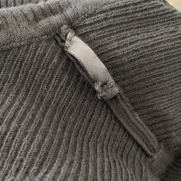 WHBM womens sleeveless ribbed turtleneck sweater black size small - Picture 9 of 12